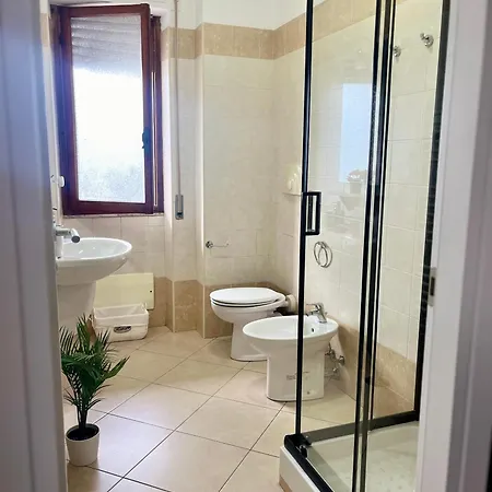 Cettigne 33 *